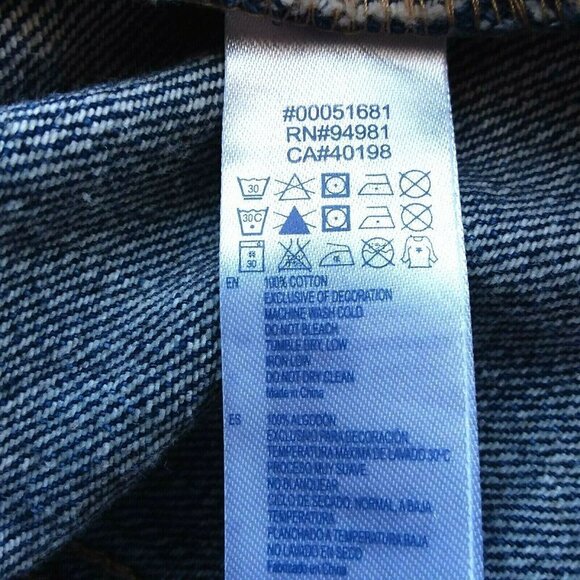 Forever 21 Distressed London Studded Denim Vest - Picture 8 of 8